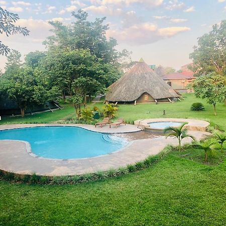 Njele Country Park Villa Ndola Exterior foto