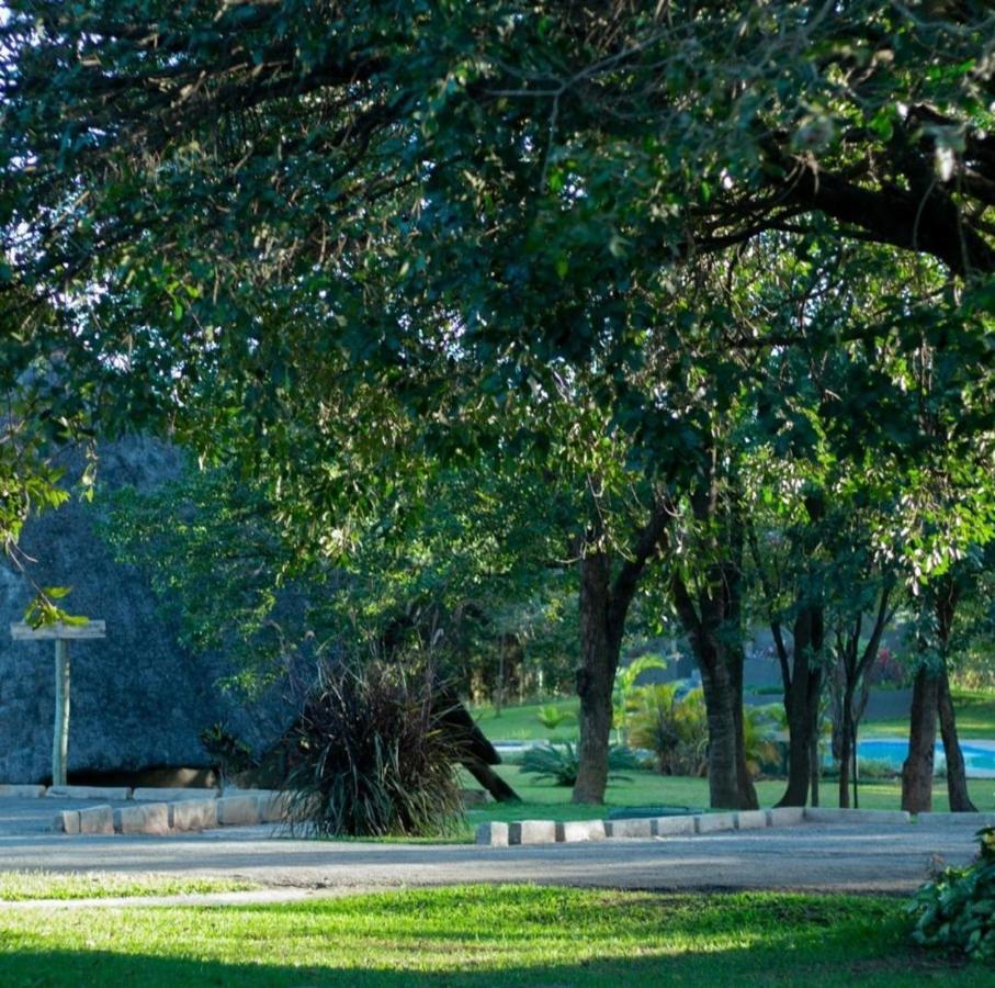 Njele Country Park Villa Ndola Exterior foto