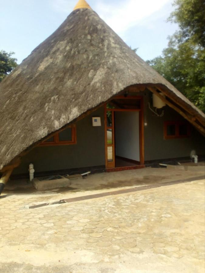 Njele Country Park Villa Ndola Exterior foto